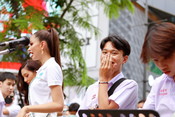 วง Rainyroom โรงเรียนอัสสัมชัญ แสดงดนตรีร่วมกับศิลปิน ณ Siam Square